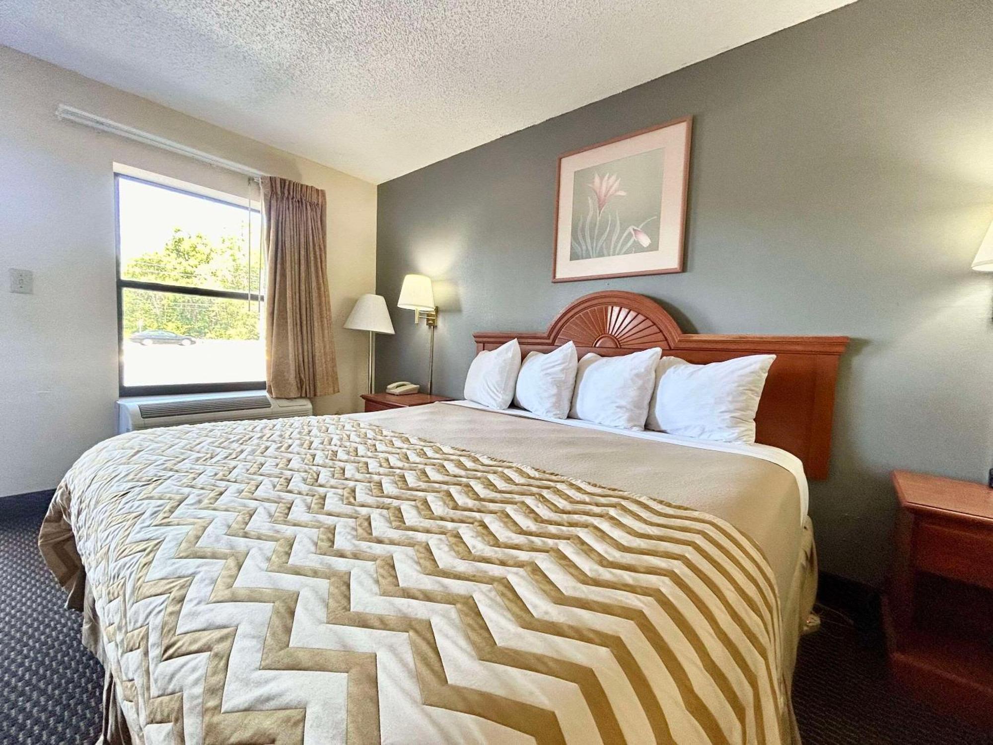 High Springs Inn Soon To Be Clarion Pointe Alachua Ngoại thất bức ảnh