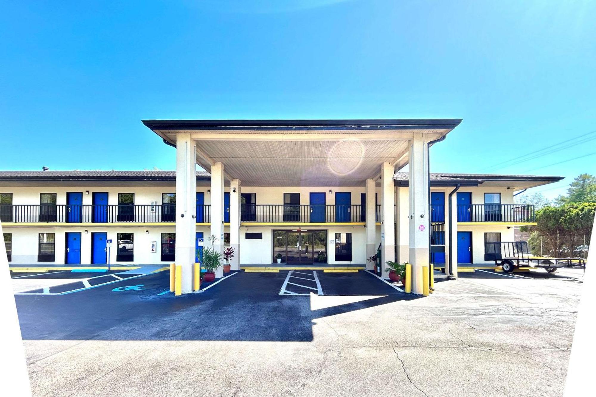 High Springs Inn Soon To Be Clarion Pointe Alachua Ngoại thất bức ảnh