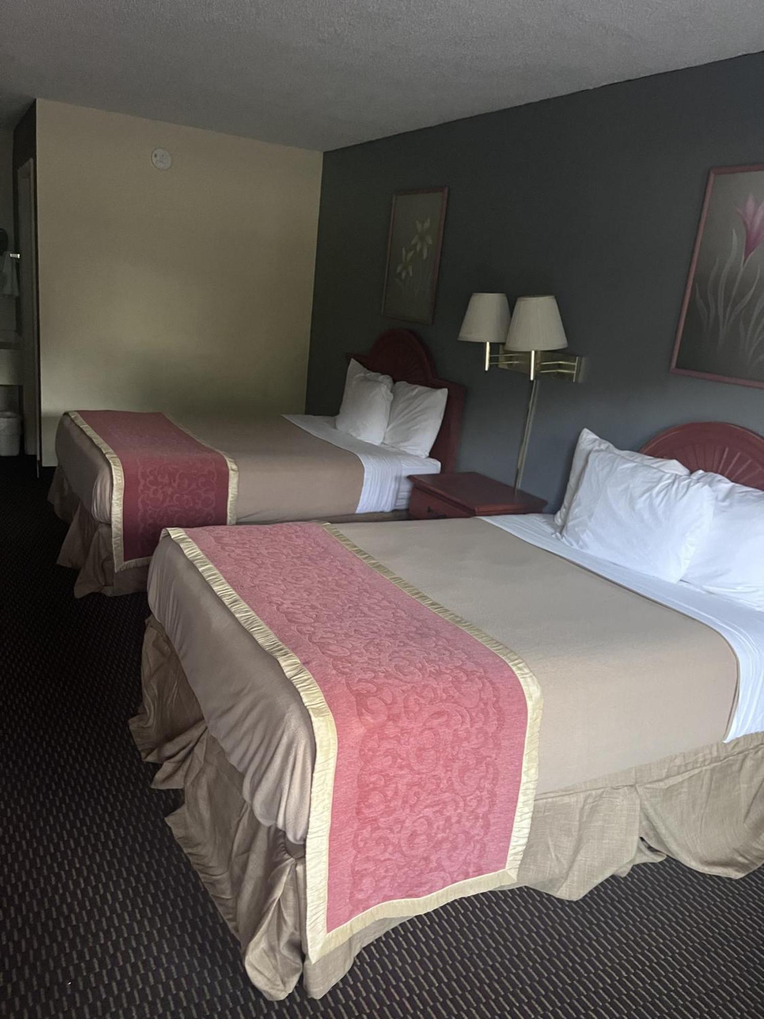 High Springs Inn Soon To Be Clarion Pointe Alachua Ngoại thất bức ảnh