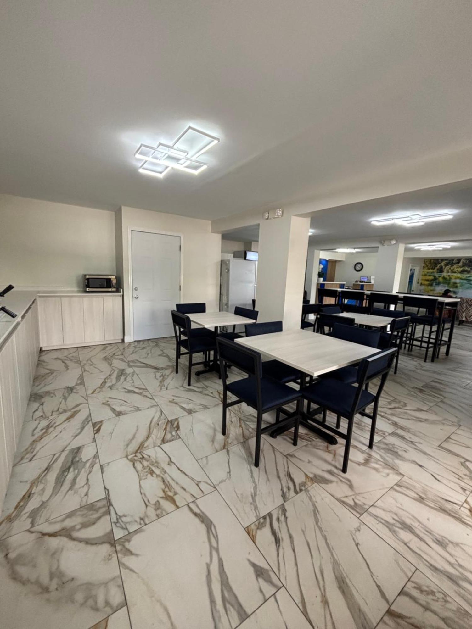 High Springs Inn Soon To Be Clarion Pointe Alachua Ngoại thất bức ảnh