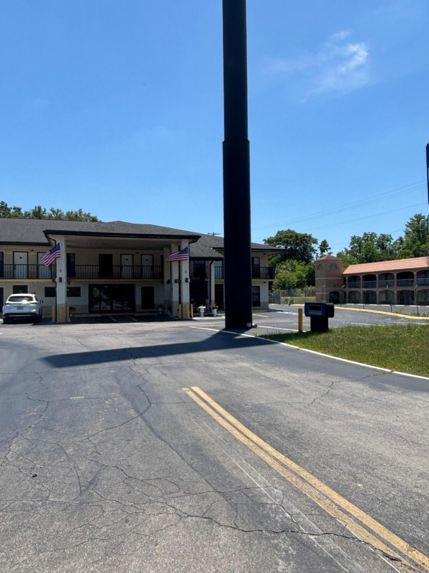 High Springs Inn Soon To Be Clarion Pointe Alachua Ngoại thất bức ảnh