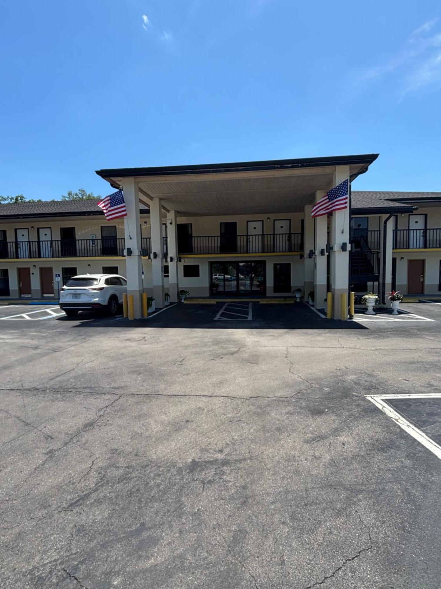 High Springs Inn Soon To Be Clarion Pointe Alachua Ngoại thất bức ảnh